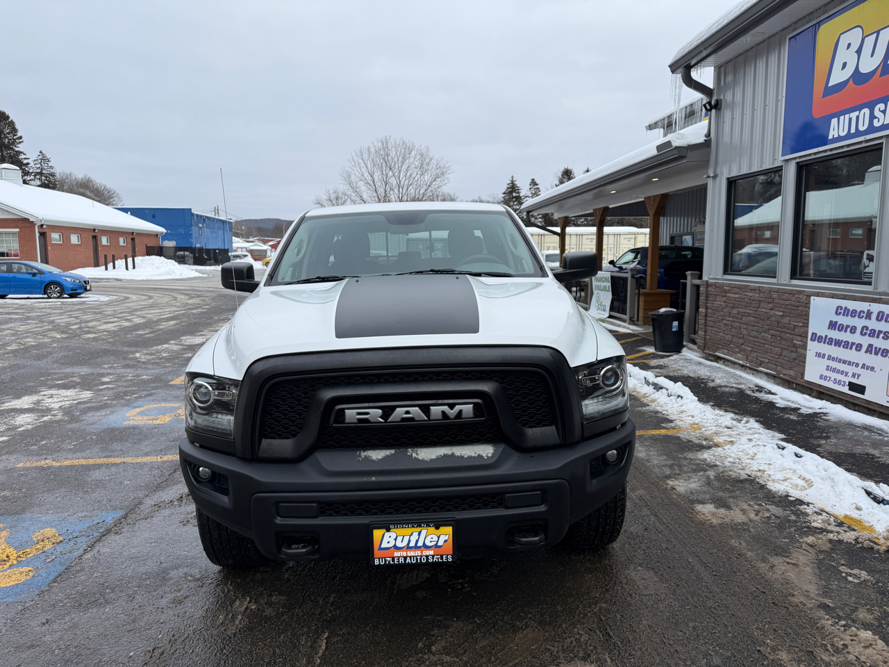 RAM 1500 SLT Quad Cab 4WD 2020