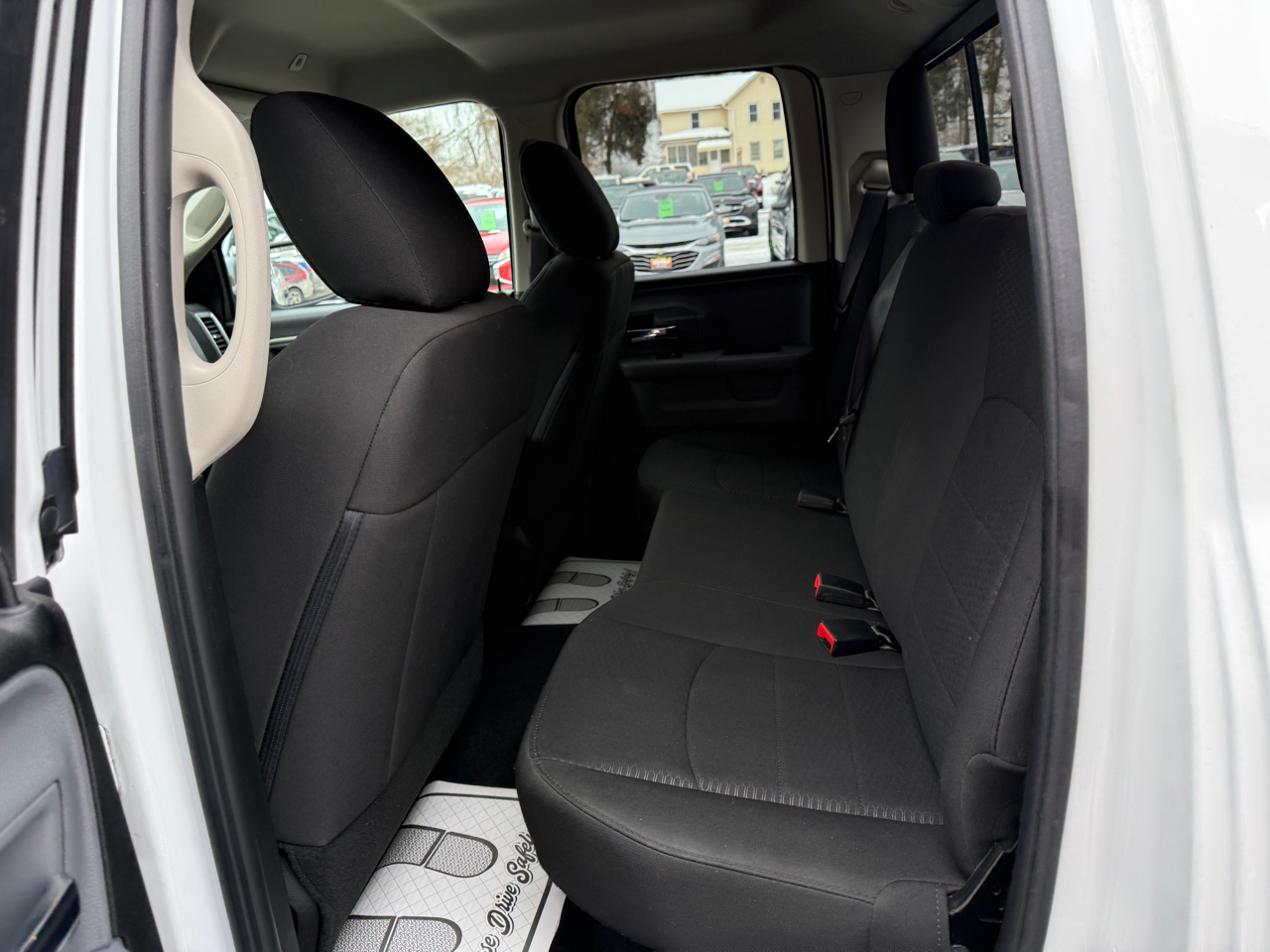 RAM 1500 SLT Quad Cab 4WD 2020