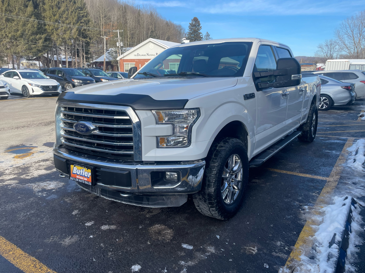 Ford F-150 XL SuperCrew 5.5-ft. Bed 4WD 2015