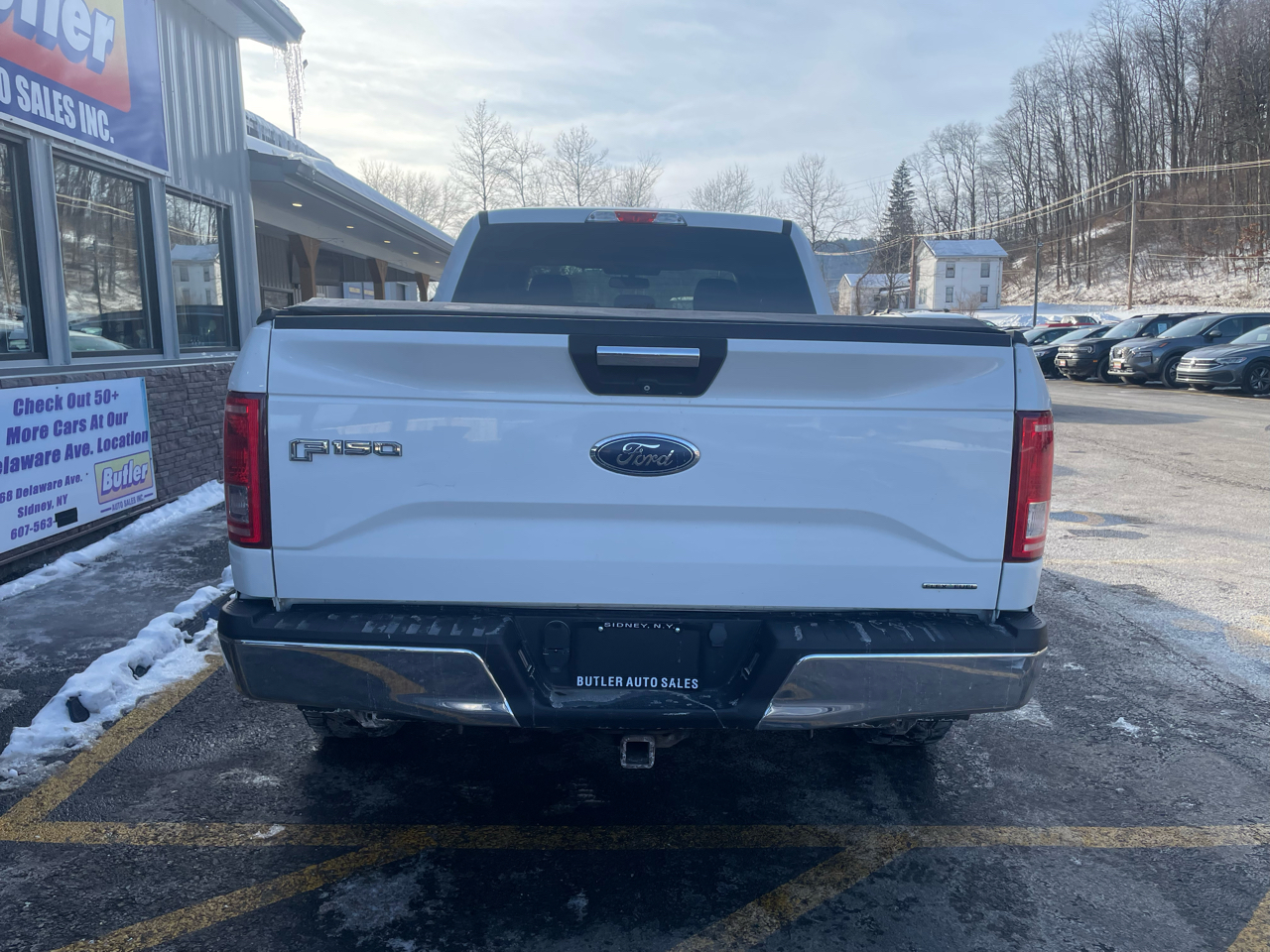Ford F-150 XL SuperCrew 5.5-ft. Bed 4WD 2015