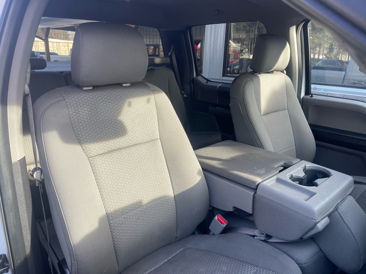 Ford F-150 XL SuperCrew 5.5-ft. Bed 4WD 2015