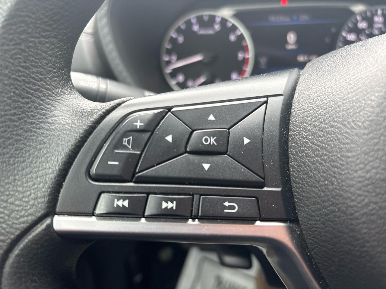 Nissan Sentra SV 2023