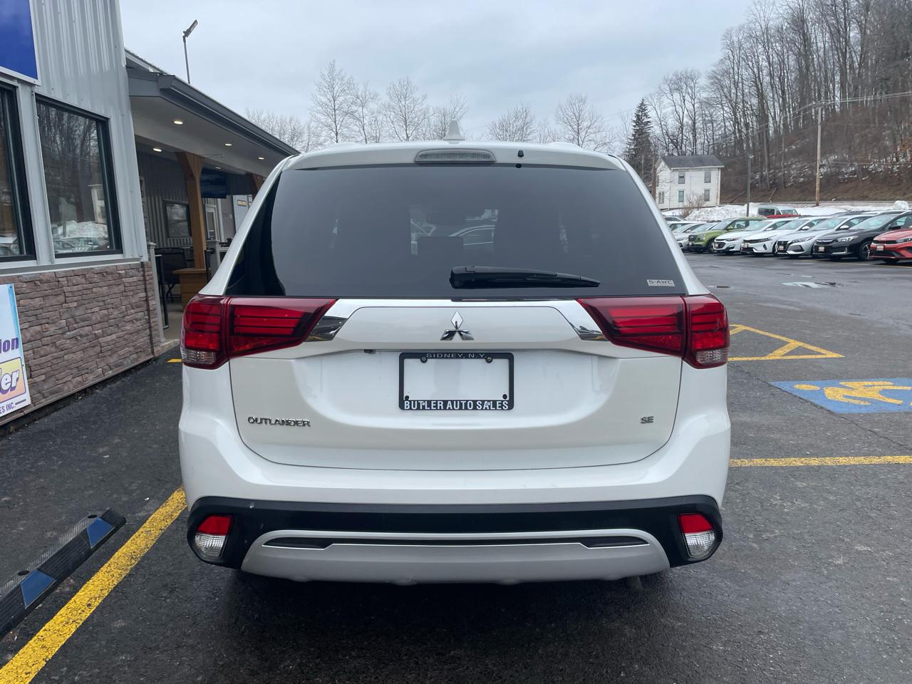 Mitsubishi Outlander SEL AWD 2020