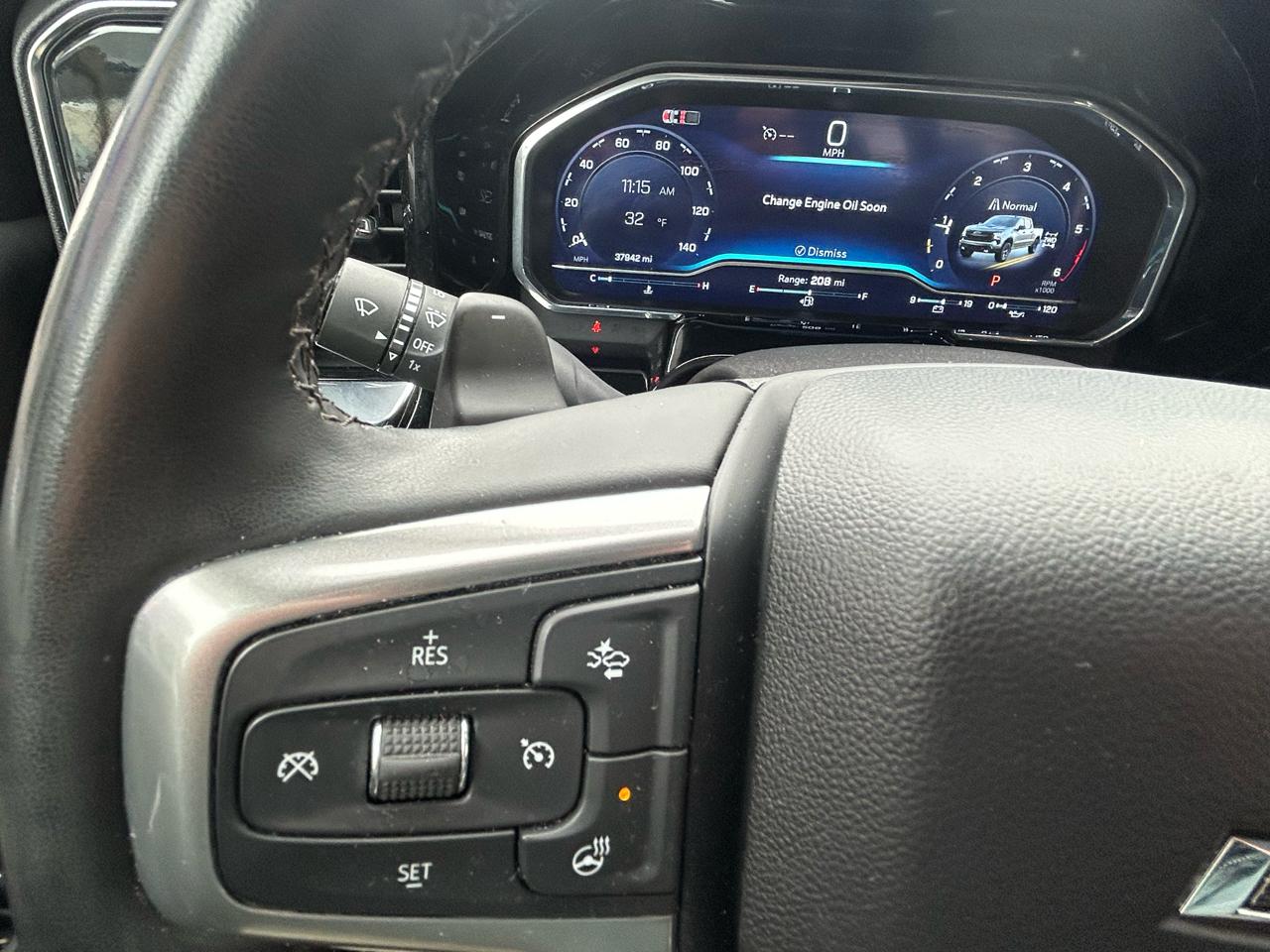 Chevrolet Silverado 1500 Trail Boss LT Crew Cab 4WD 2025