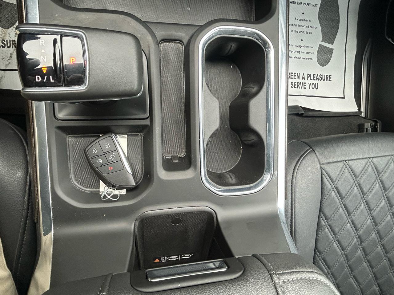 Chevrolet Silverado 1500 Trail Boss LT Crew Cab 4WD 2025