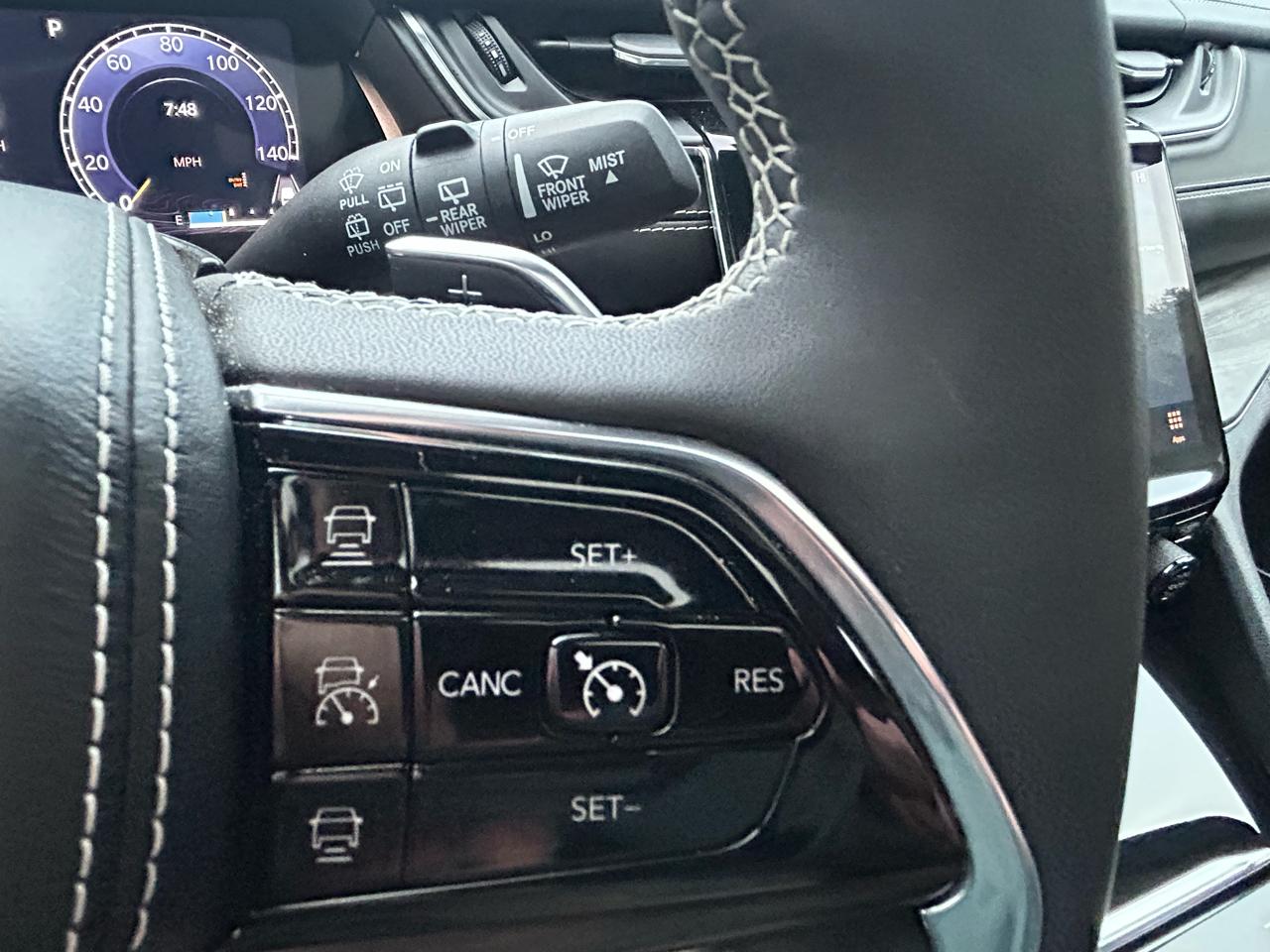 Jeep Grand Cherokee L Overland 4WD 2023