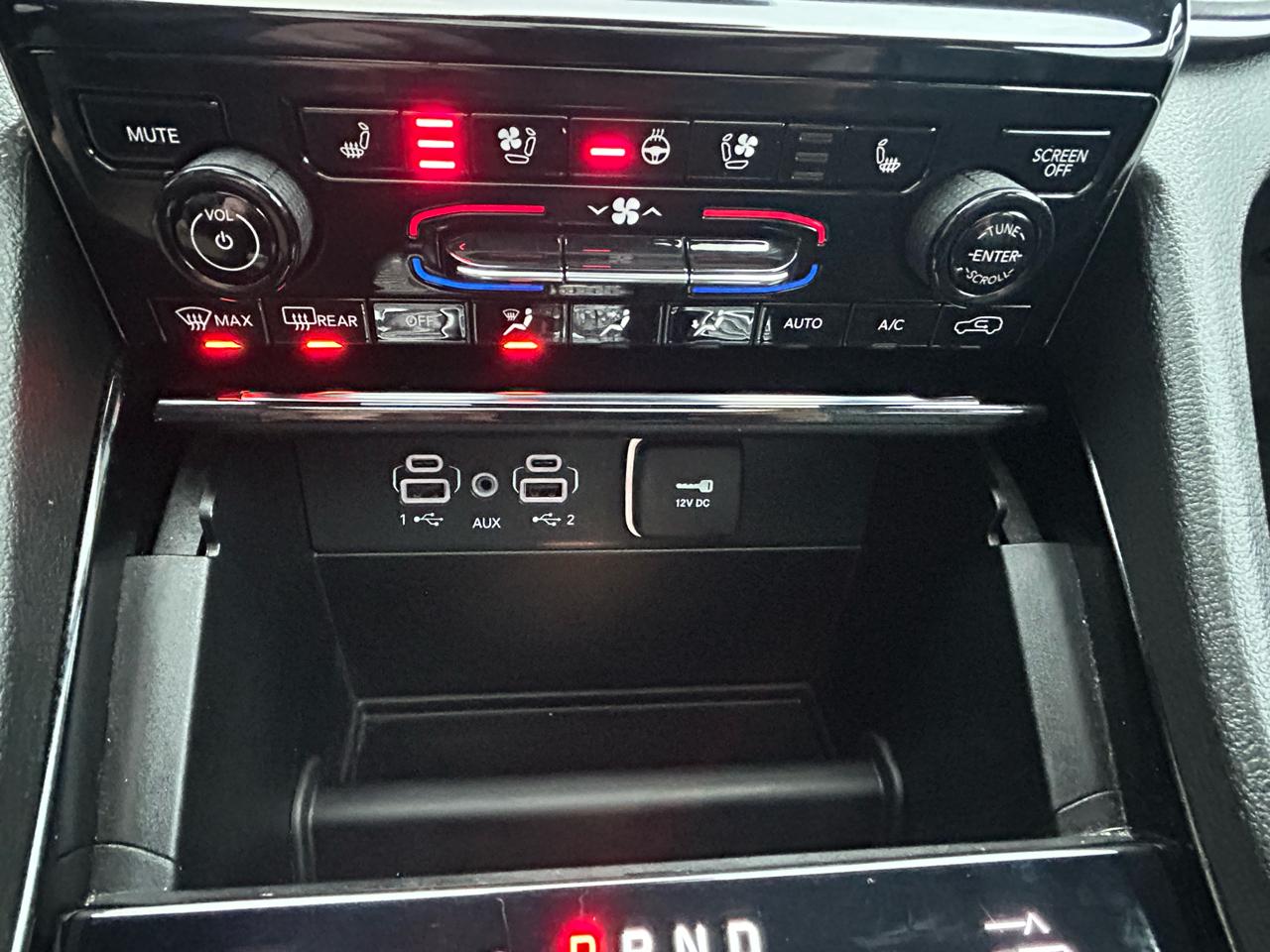 Jeep Grand Cherokee L Overland 4WD 2023