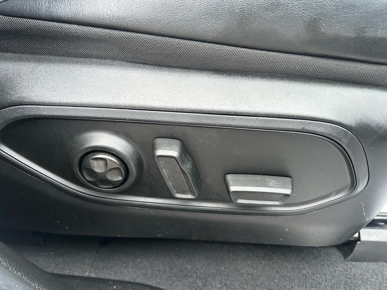 Jeep Grand Cherokee L Overland 4WD 2023