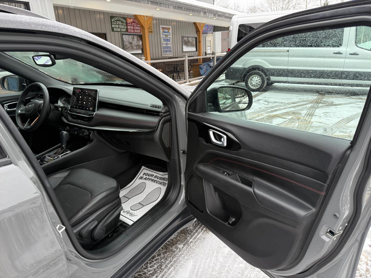 Jeep Compass Trailhawk 2023