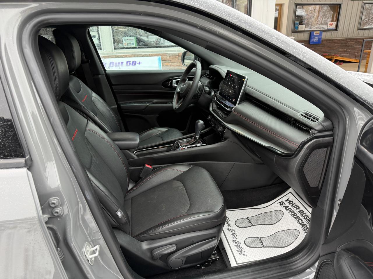 Jeep Compass Trailhawk 2023