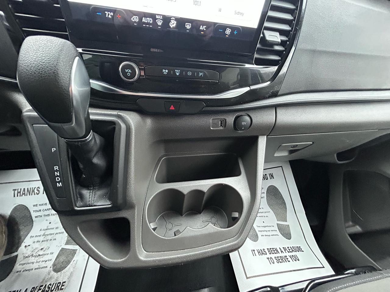 Ford Transit 350 Wagon Med. Roof XL w/Sliding Pass. 148-in. WB 2024