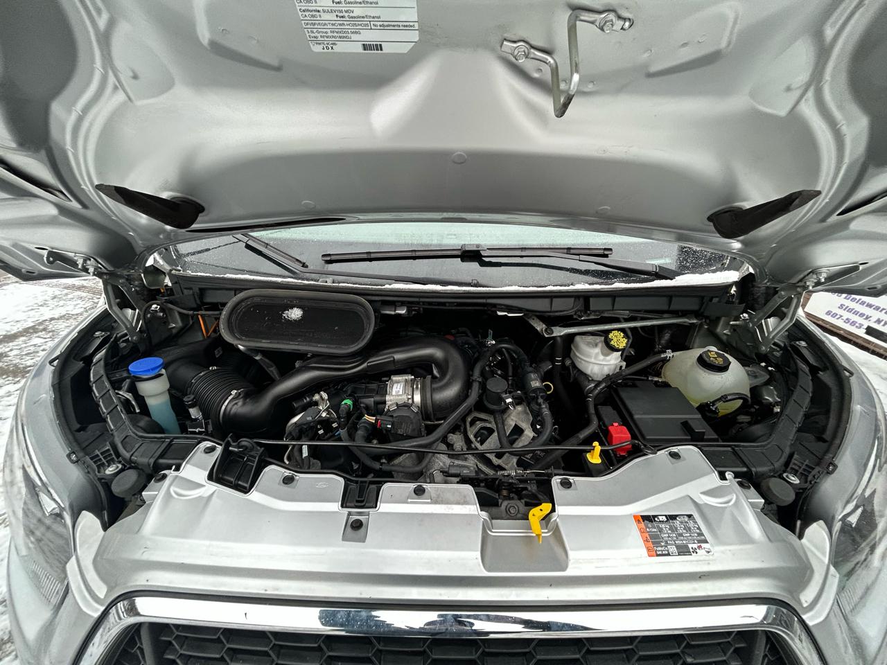 Ford Transit 350 Wagon Med. Roof XL w/Sliding Pass. 148-in. WB 2024