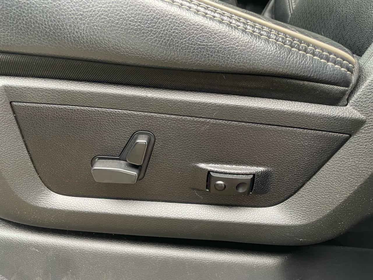 RAM 2500 Laramie Crew Cab SWB 4WD 2024