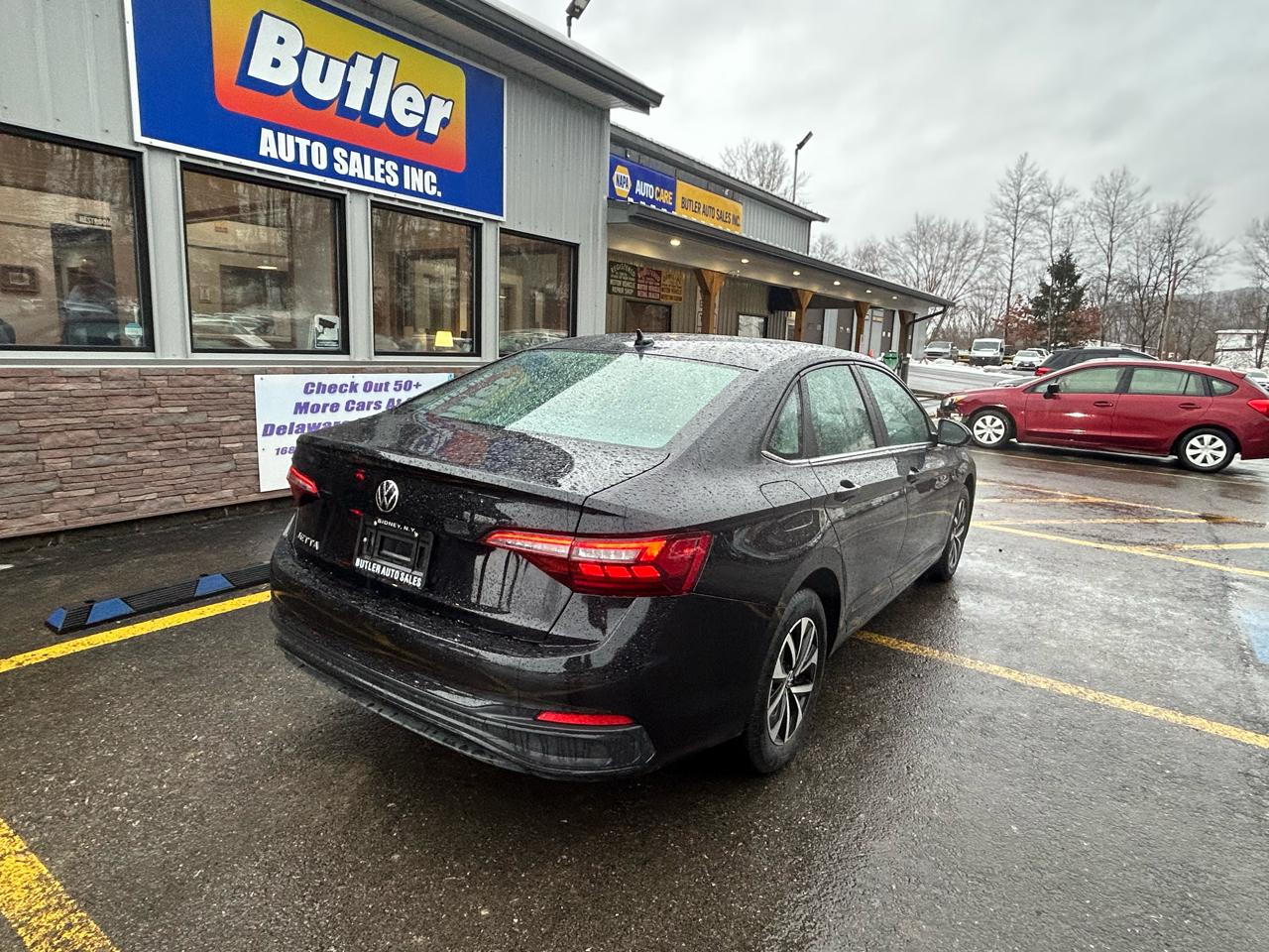 Volkswagen Jetta S 2024