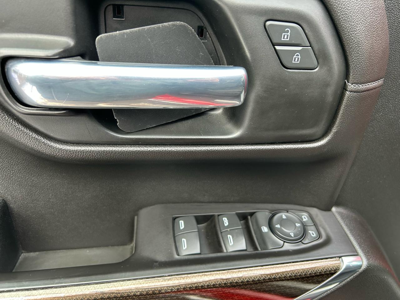 Chevrolet Silverado 1500 RST Double Cab 4WD 2020