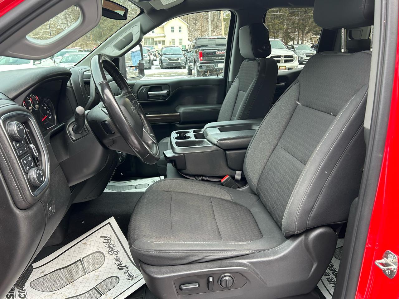 Chevrolet Silverado 1500 RST Double Cab 4WD 2020