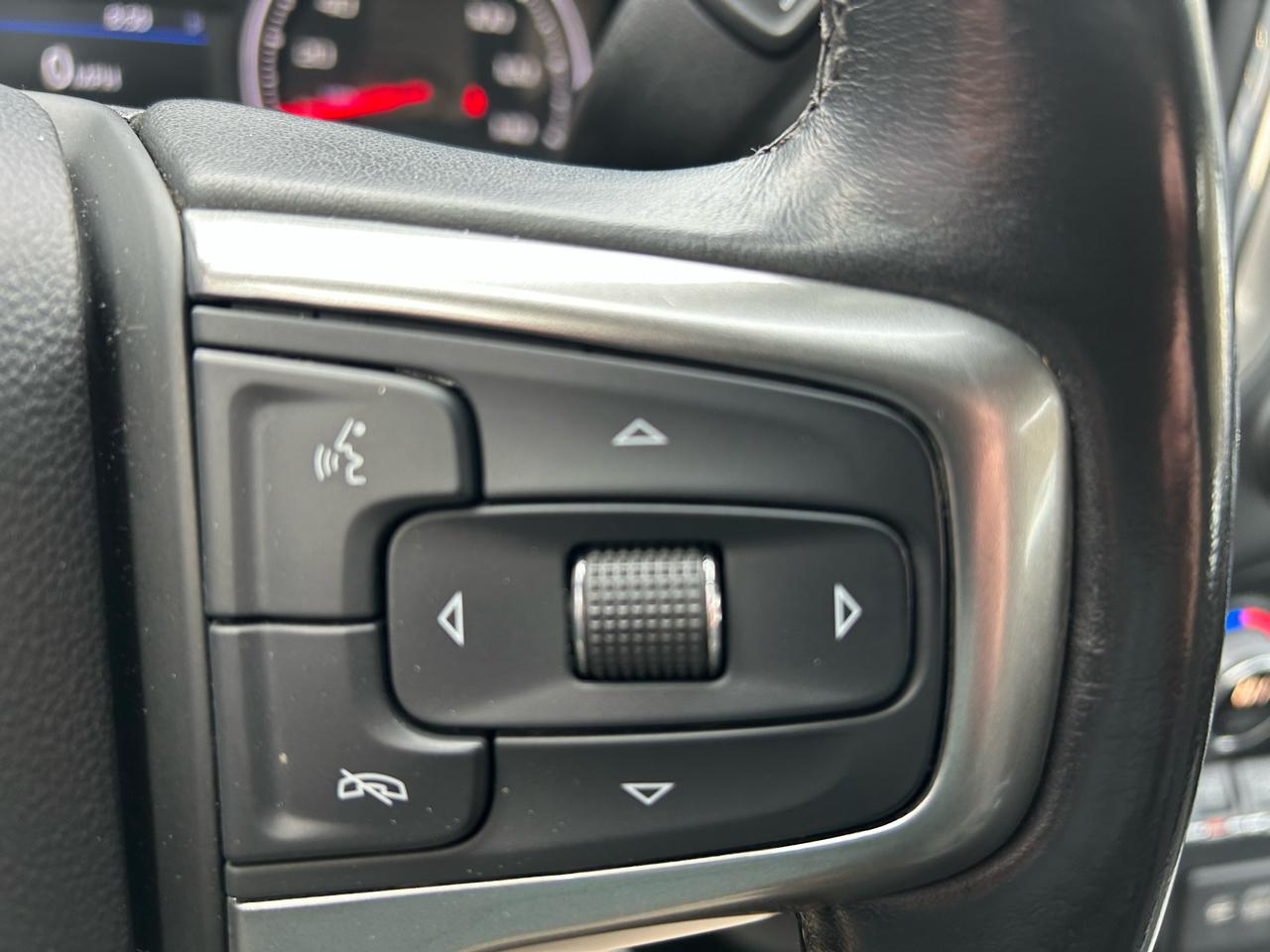 Chevrolet Silverado 1500 RST Double Cab 4WD 2020