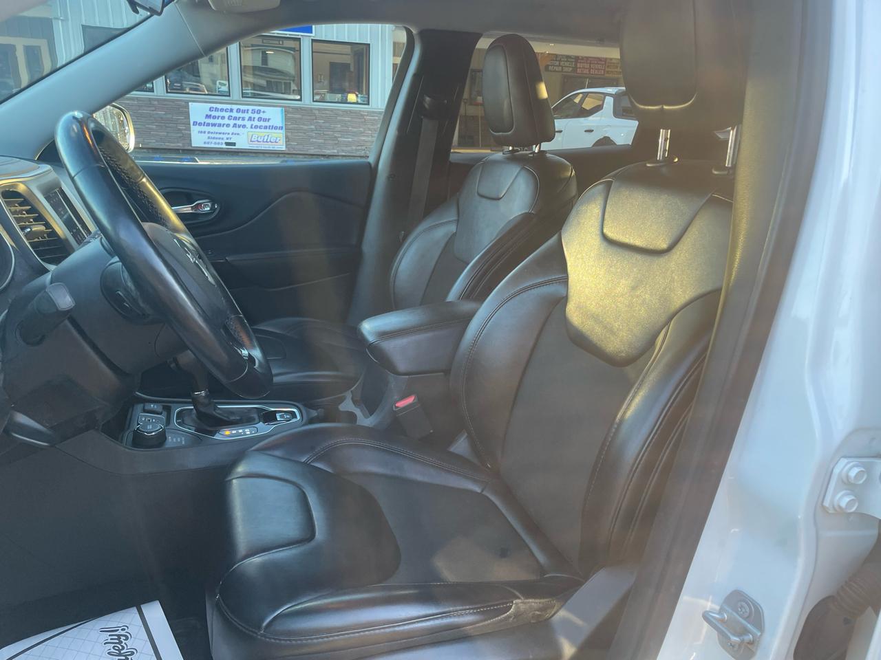 Jeep Cherokee Latitude 4WD 2019