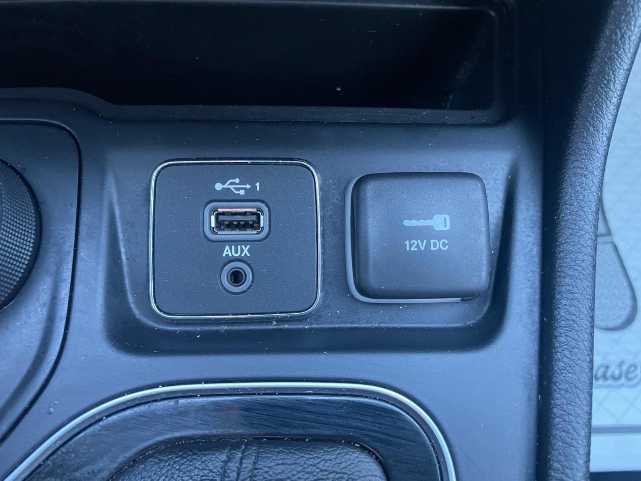 Jeep Cherokee Latitude 4WD 2019