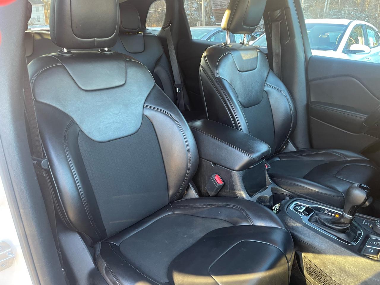 Jeep Cherokee Latitude 4WD 2019