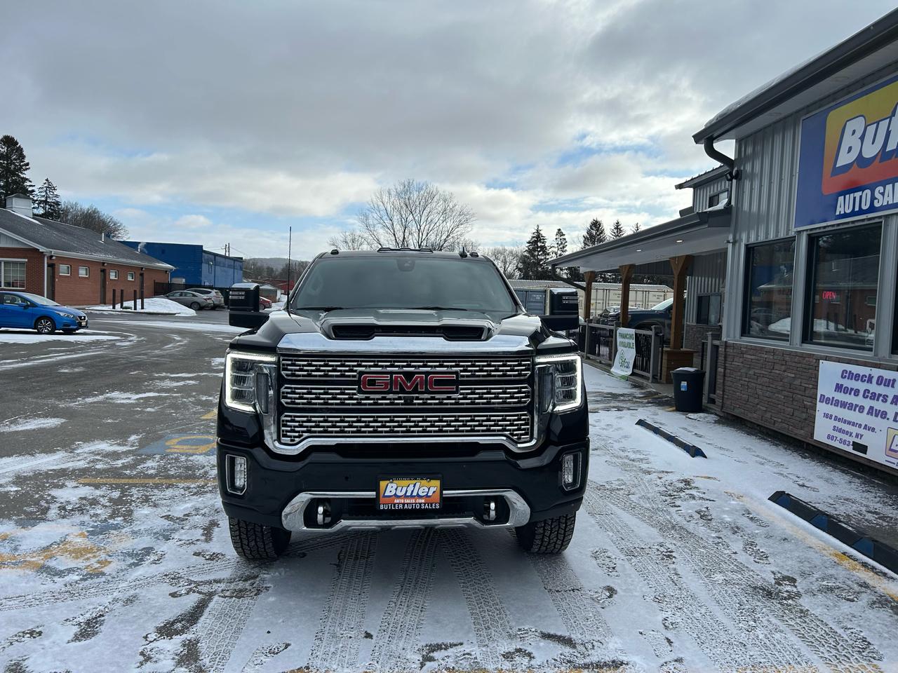 GMC Sierra 2500HD Denali Crew Cab 4WD SB 2022
