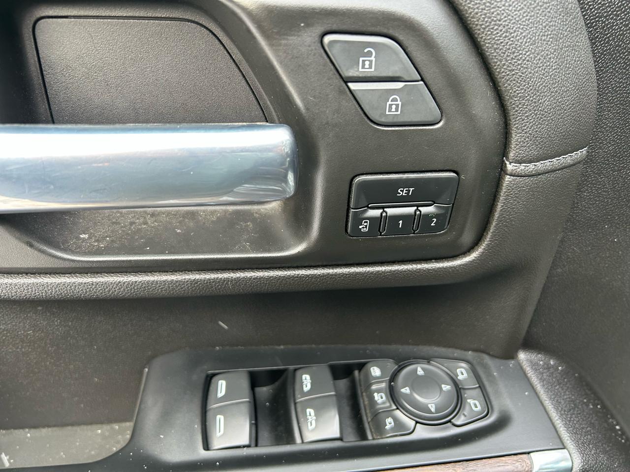 GMC Sierra 2500HD Denali Crew Cab 4WD SB 2022