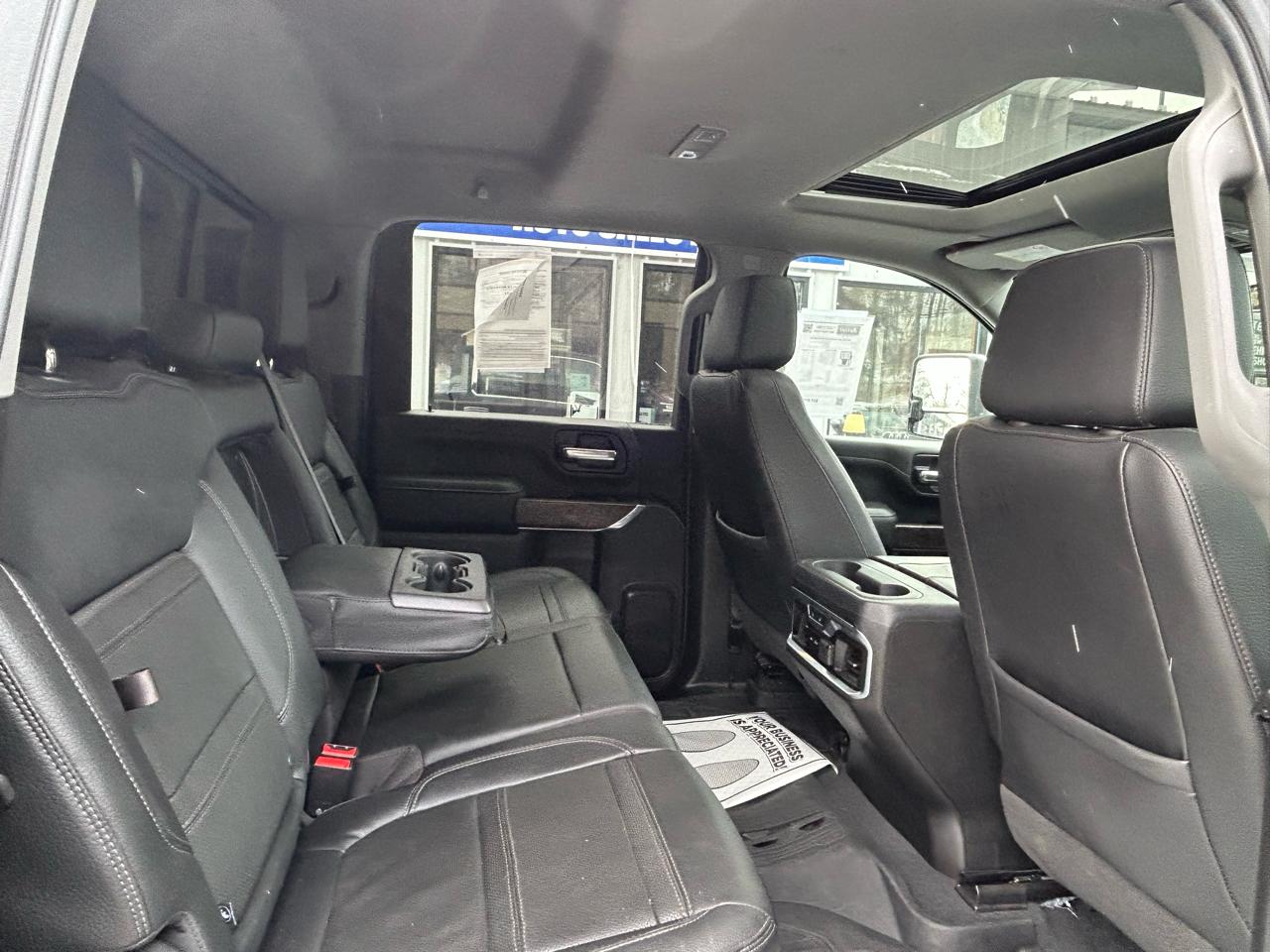 GMC Sierra 2500HD Denali Crew Cab 4WD SB 2022