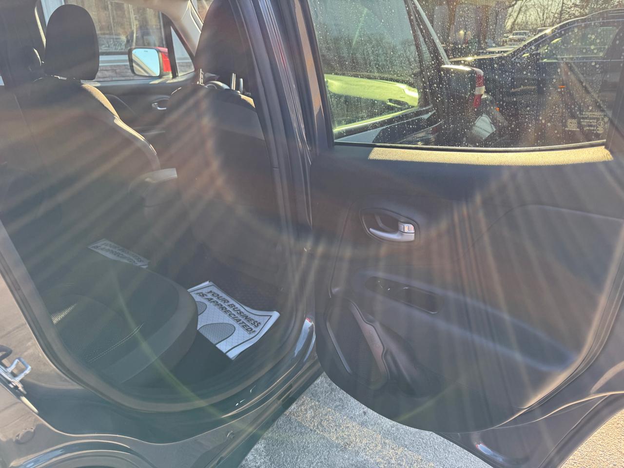 Jeep Renegade Latitude 2023