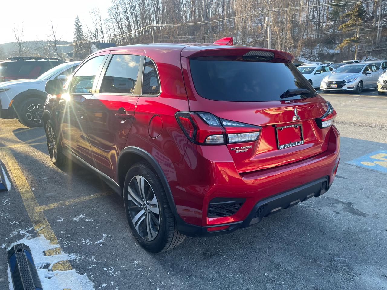 Mitsubishi Outlander Sport 2.0 ES 4WD 2024