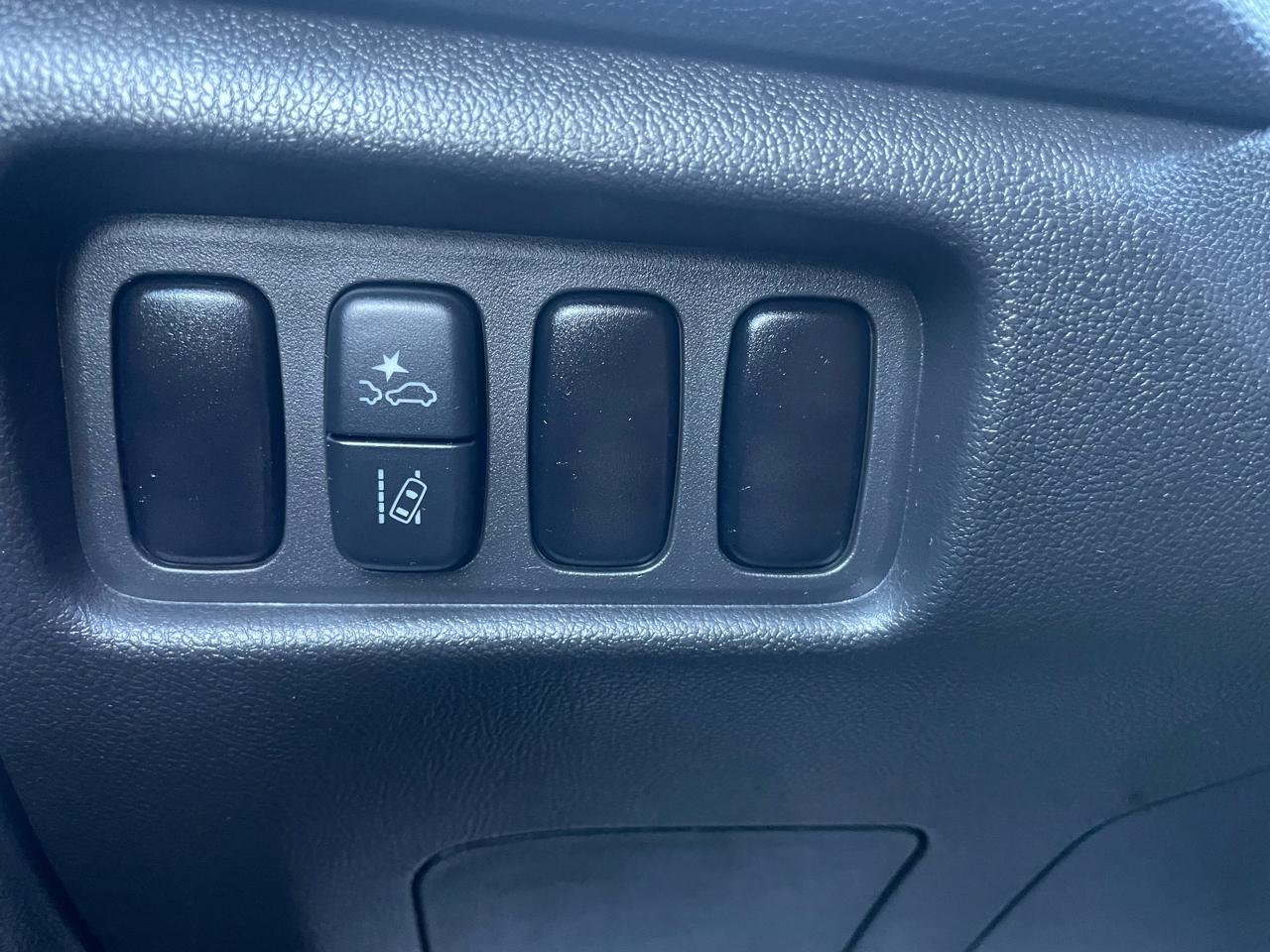 Mitsubishi Outlander Sport 2.0 ES 4WD 2024