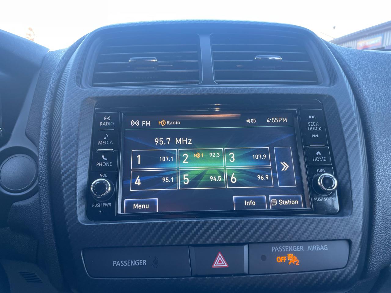 Mitsubishi Outlander Sport 2.0 ES 4WD 2024