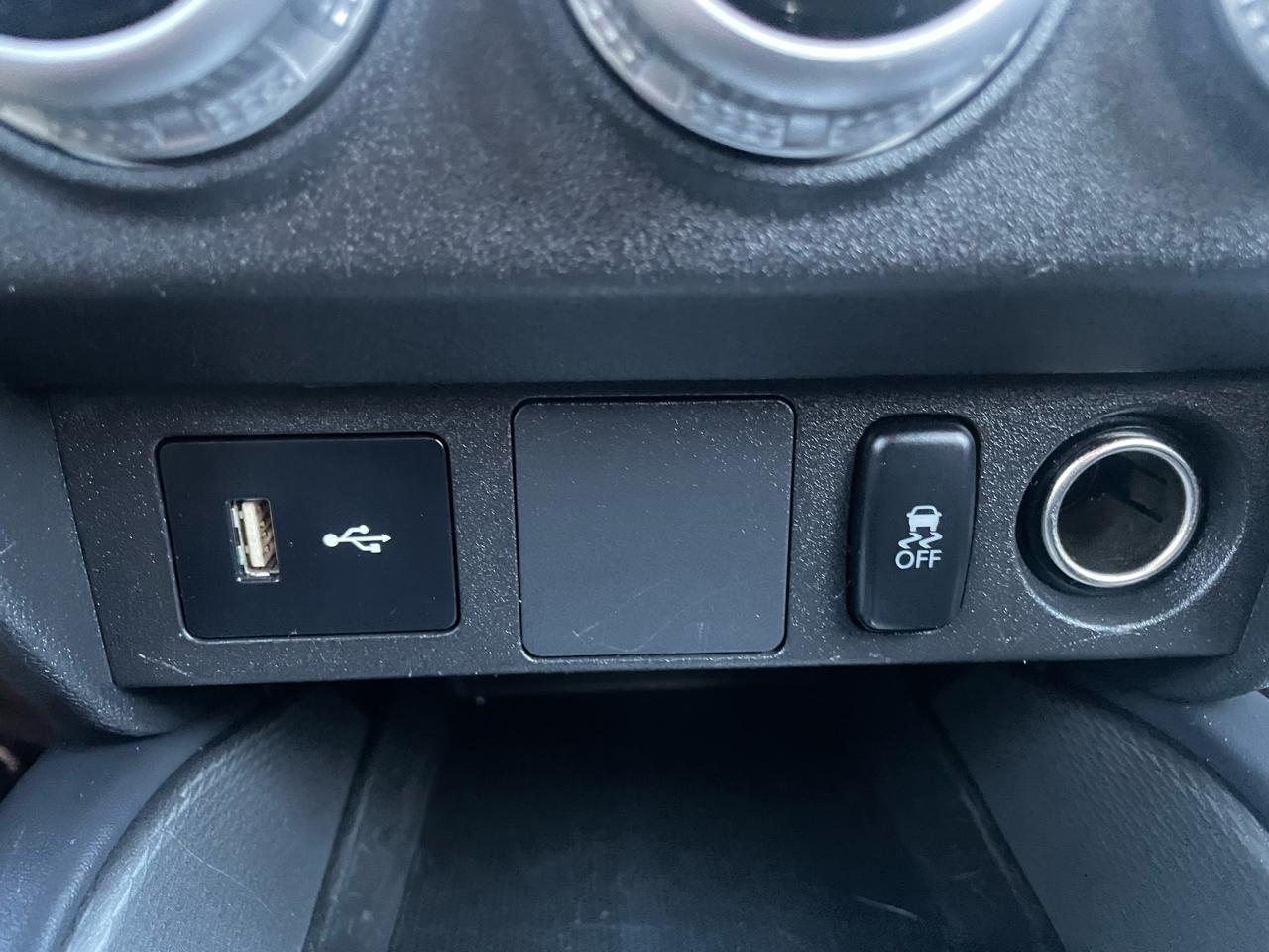 Mitsubishi Outlander Sport 2.0 ES 4WD 2024