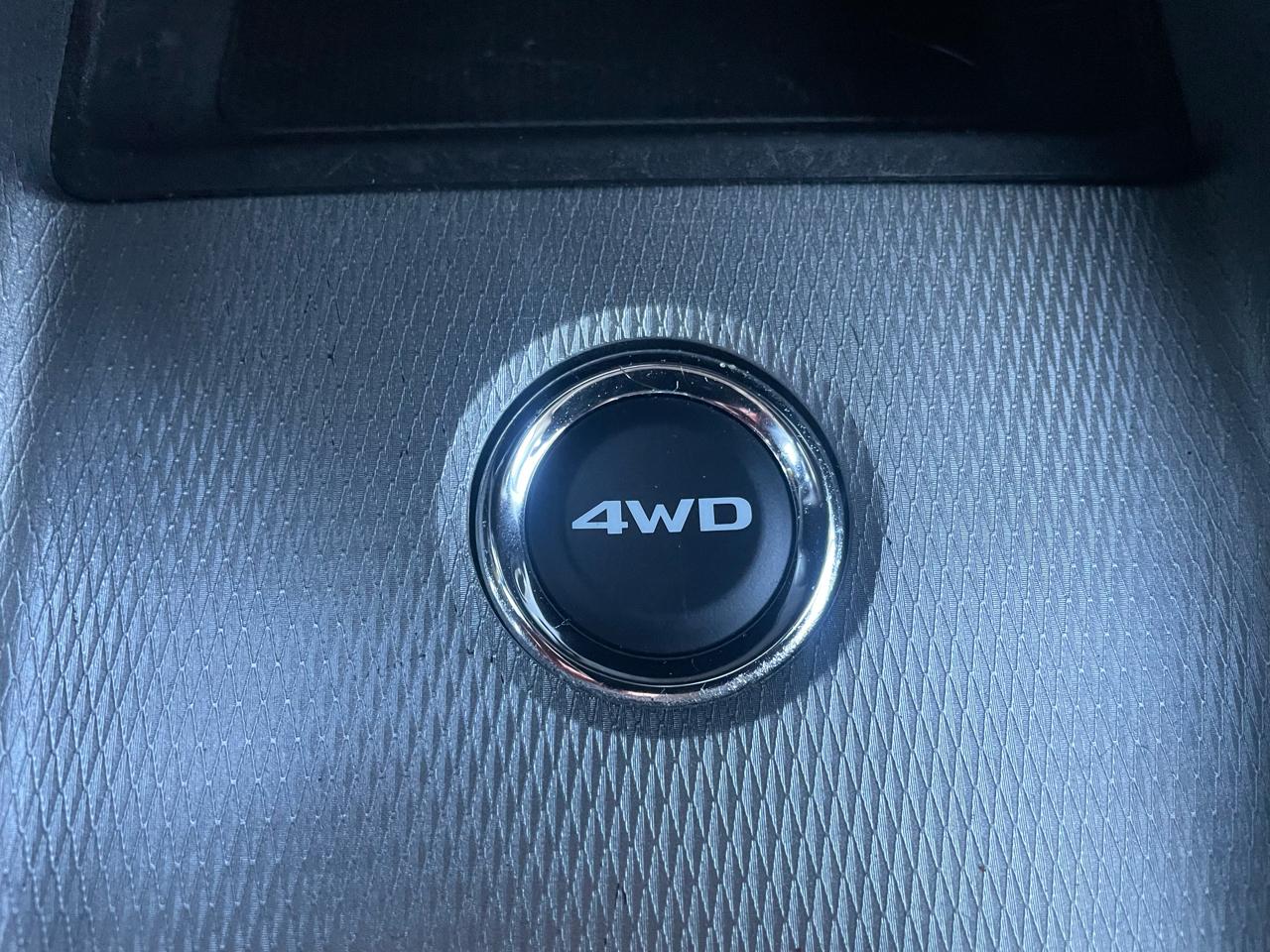 Mitsubishi Outlander Sport 2.0 ES 4WD 2024