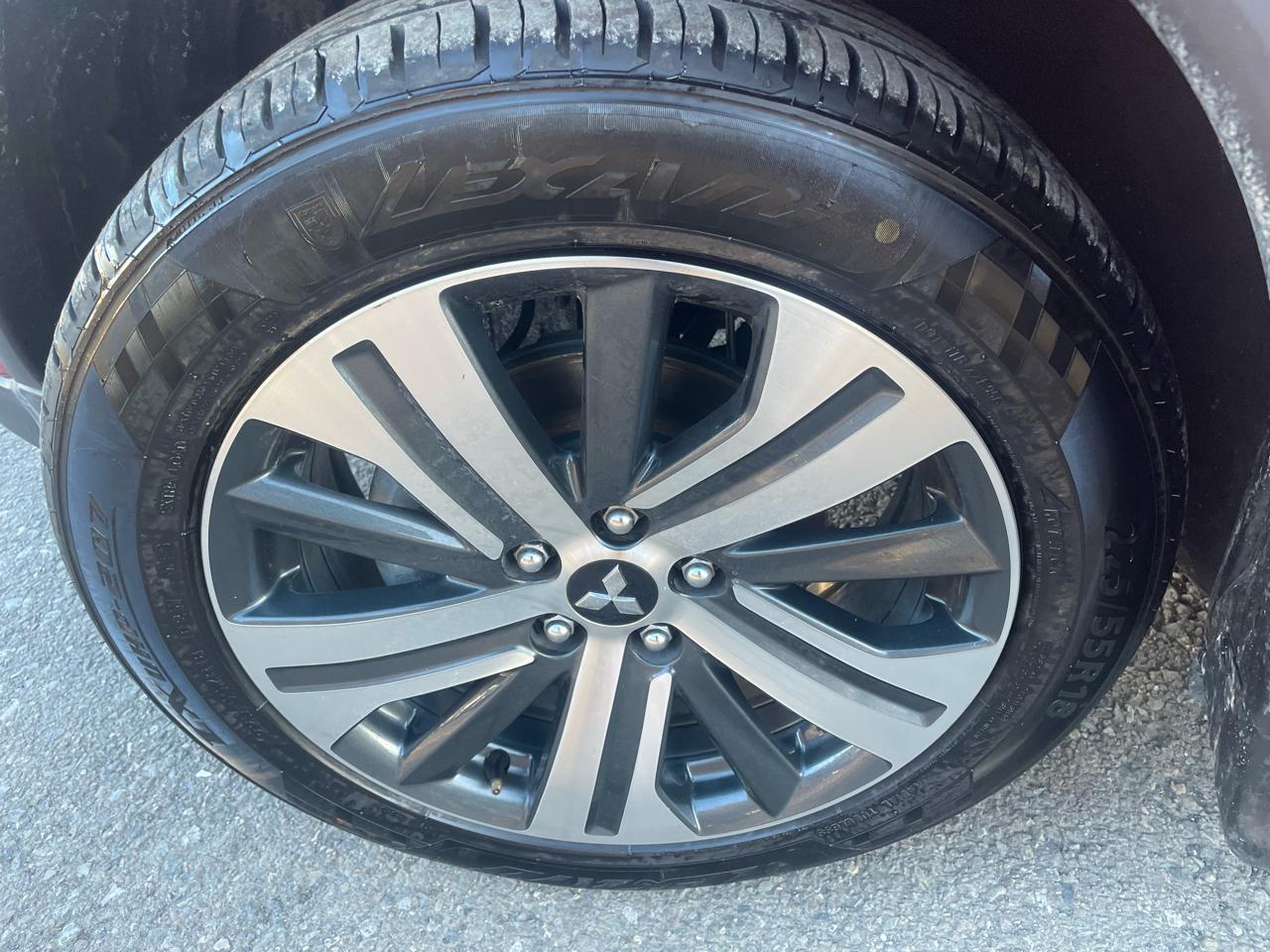 Mitsubishi Outlander Sport 2.0 ES 4WD 2024