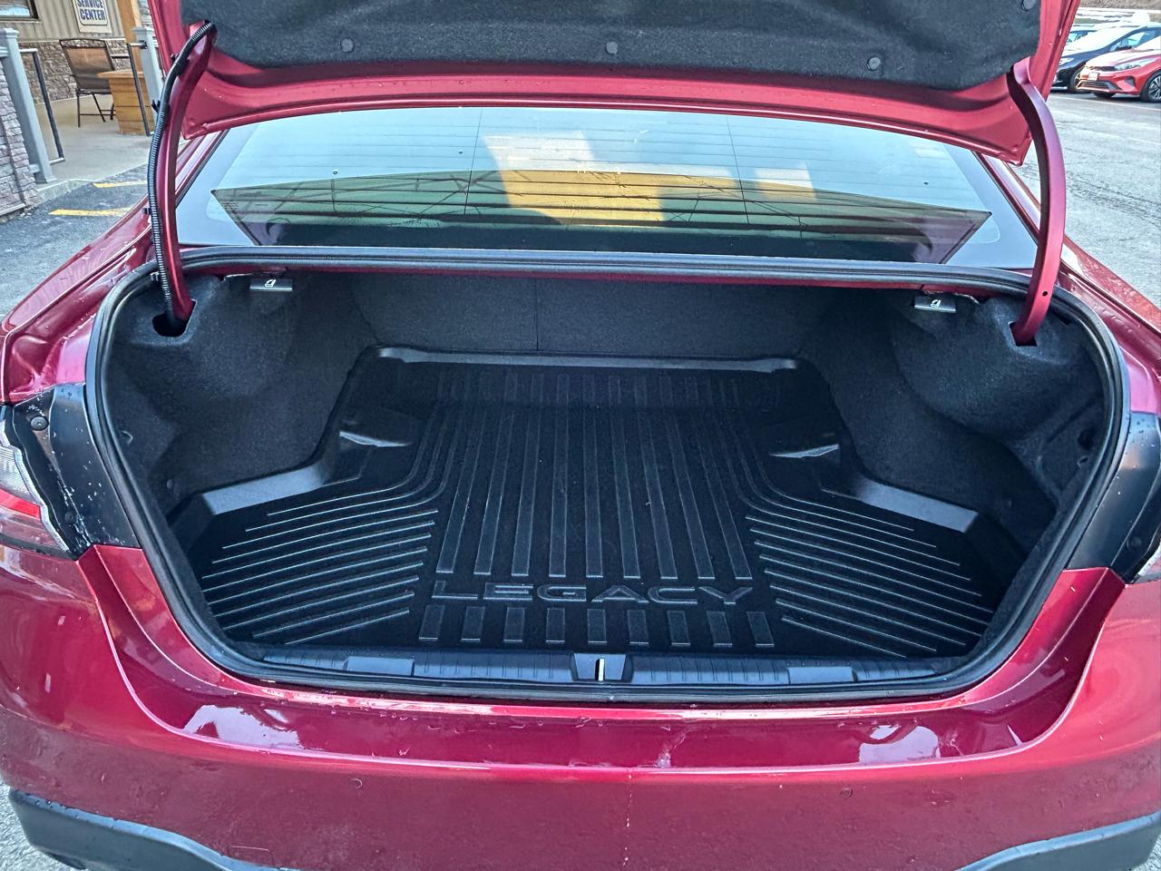 Subaru Legacy Limited 2023