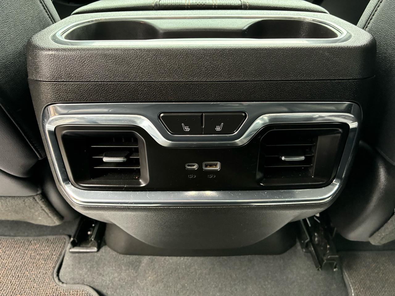 Chevrolet Silverado 1500 High Country Crew Cab 4WD 2023