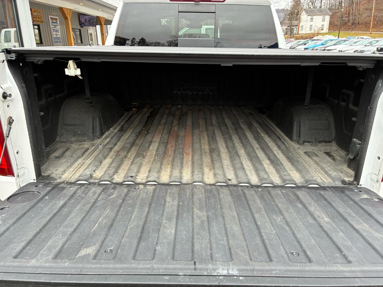 Chevrolet Silverado 1500 High Country Crew Cab 4WD 2023