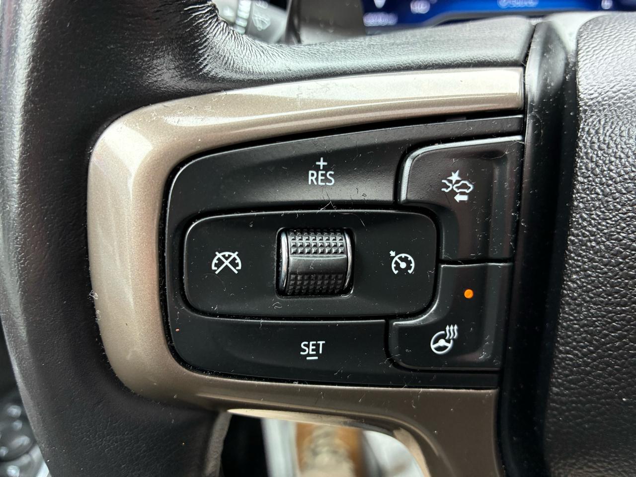 Chevrolet Silverado 1500 High Country Crew Cab 4WD 2023