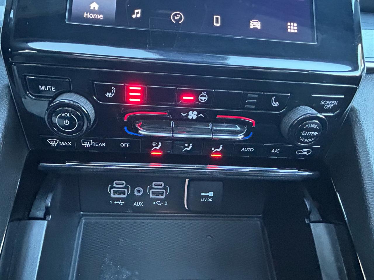 Jeep Grand Cherokee L Laredo 4WD 2023