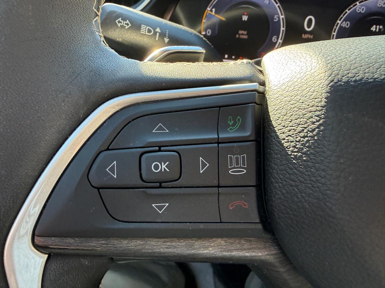 Jeep Grand Cherokee L Limited 4WD 2023