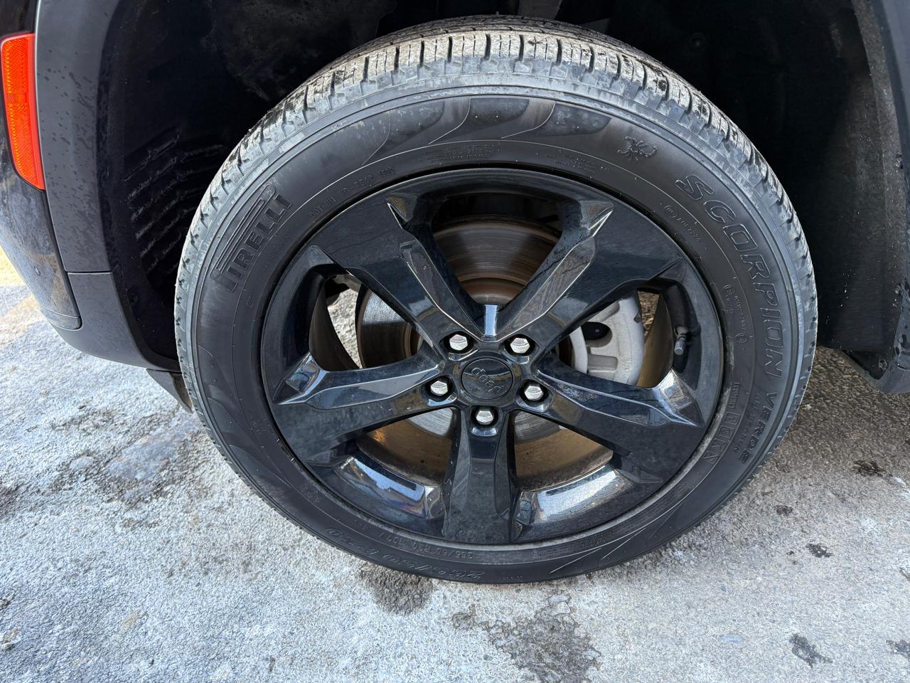 Jeep Grand Cherokee L Limited 4WD 2023