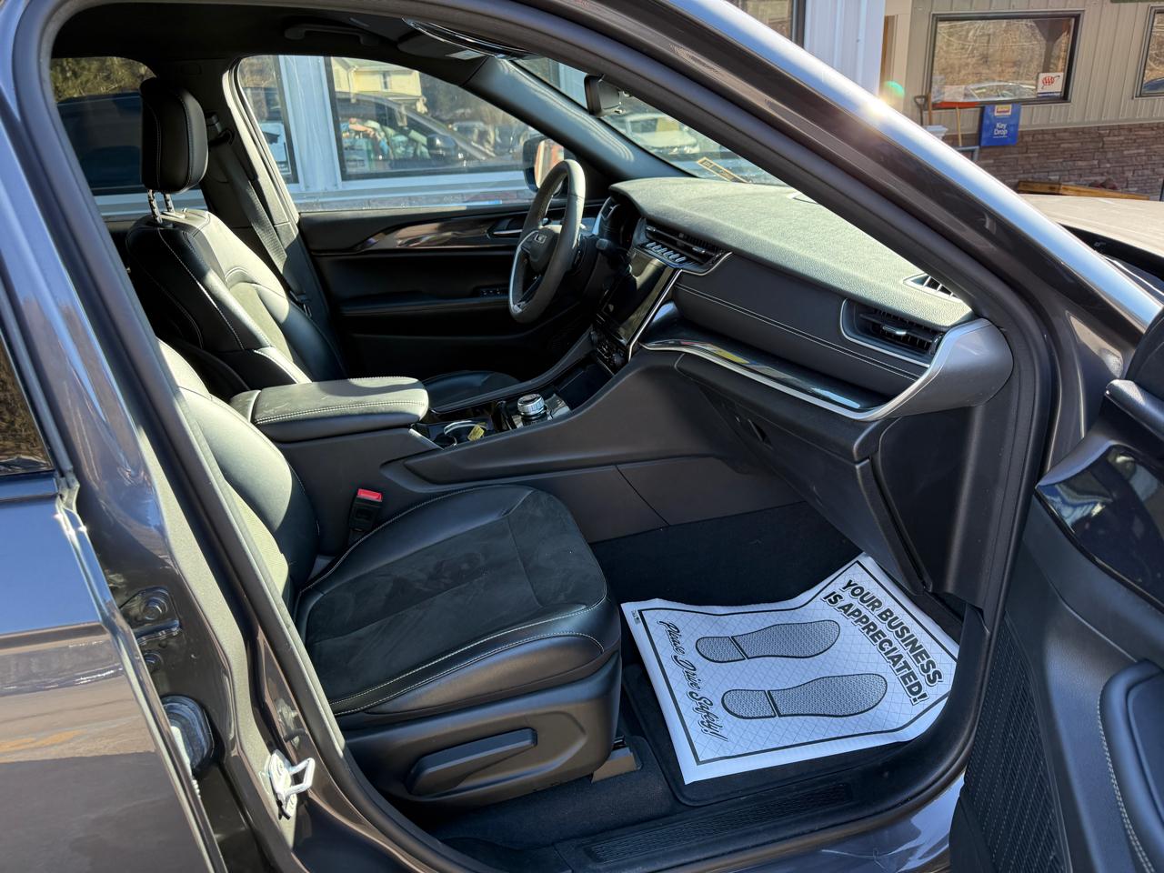 Jeep Grand Cherokee L  2023