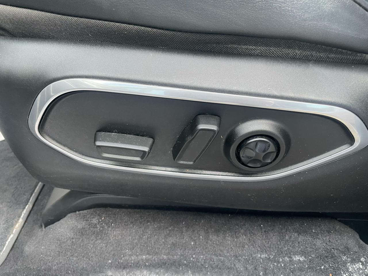 Jeep Wagoneer Series II 4WD 2022