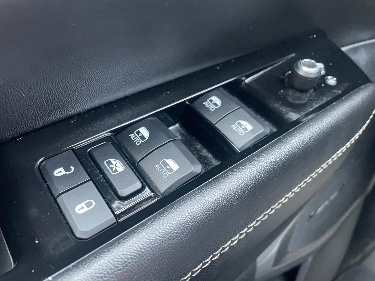 Jeep Wagoneer Series II 4WD 2022