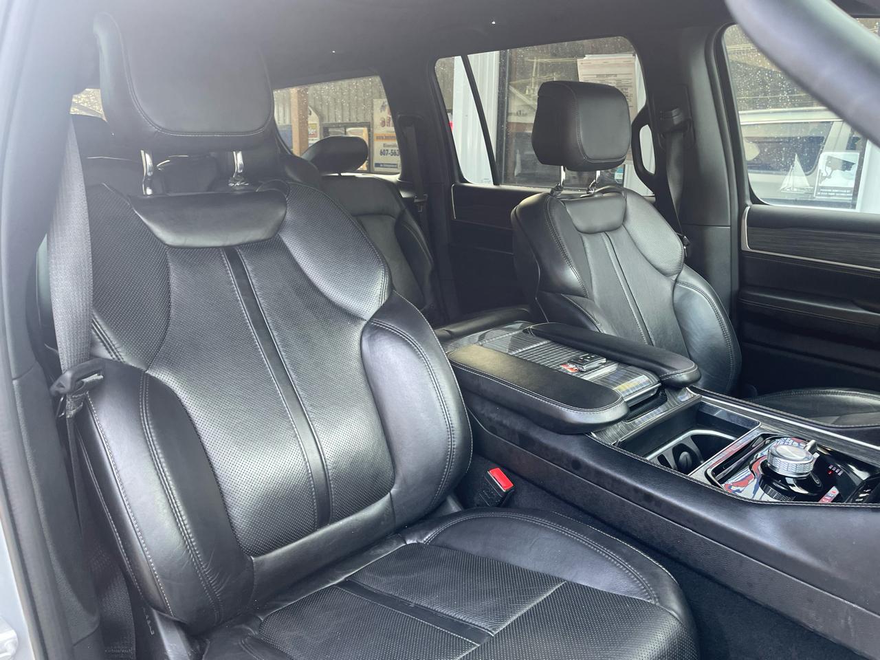 Jeep Wagoneer Series II 4WD 2022