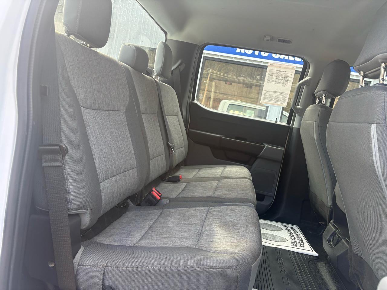 Ford F-250 SD XL Crew Cab 4WD 2023