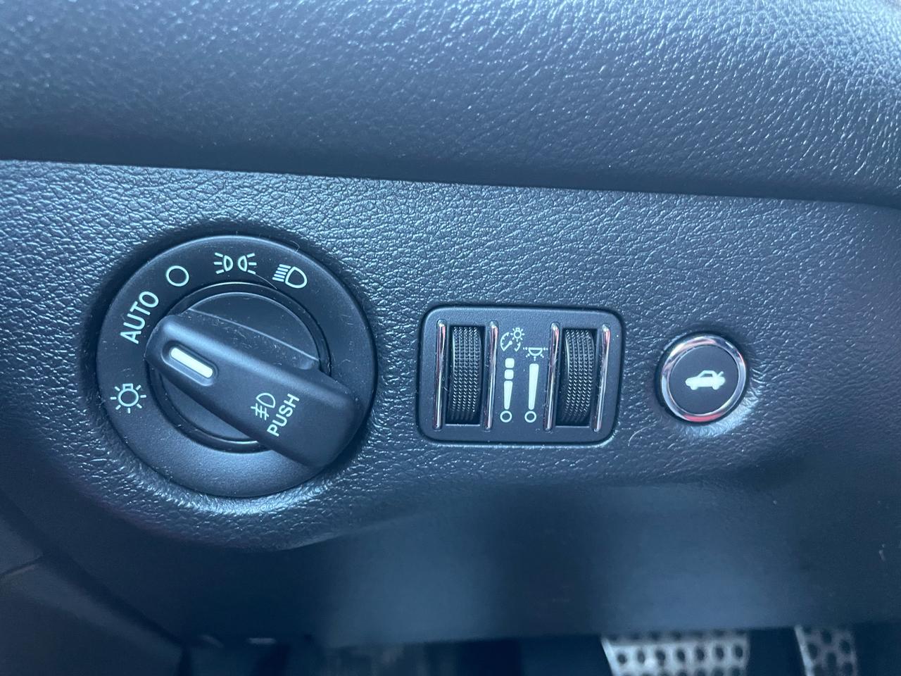 Dodge Challenger GT 2018