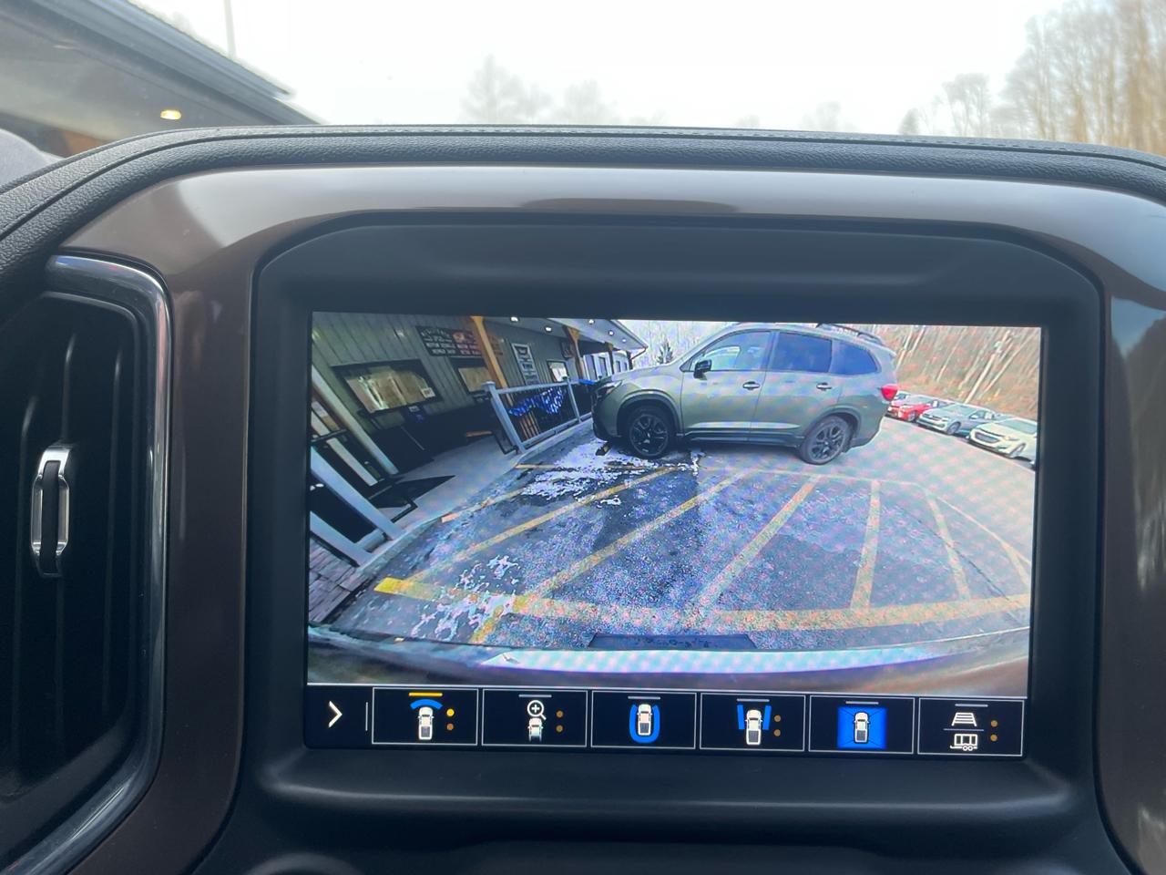 Chevrolet Silverado 2500HD High Country Crew Cab Short Box 4WD 2022