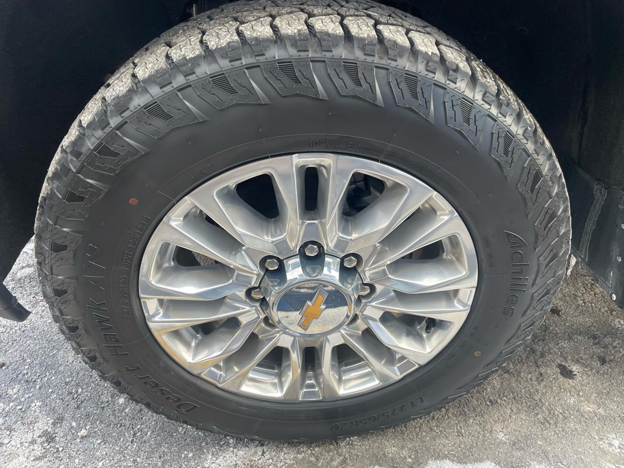 Chevrolet Silverado 2500HD High Country Crew Cab Short Box 4WD 2022