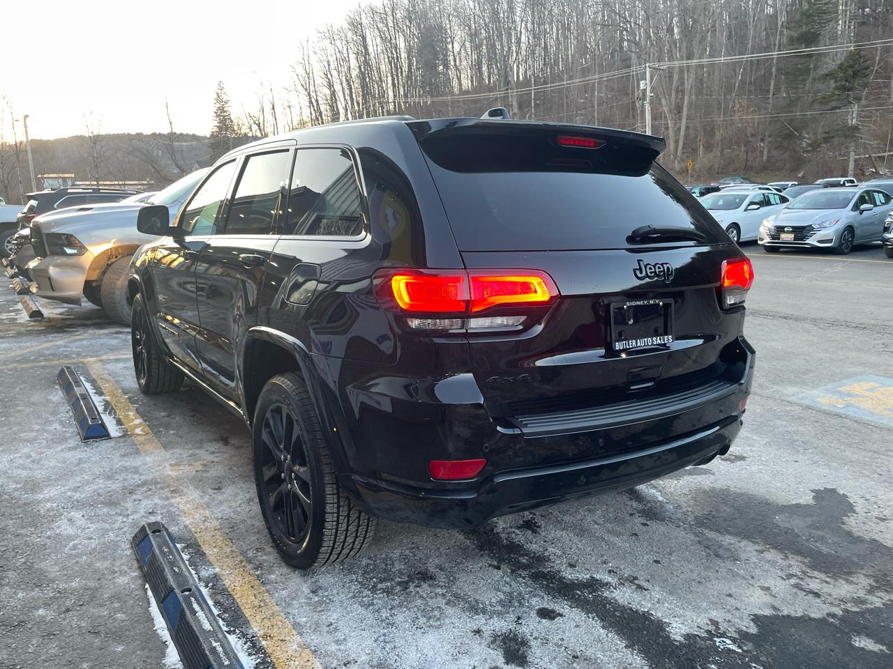 Jeep Grand Cherokee Laredo 4WD 2020